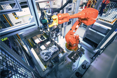 走進(jìn)世界級(jí)“微米工廠” 解密吉利智擎三缸機(jī)奧秘